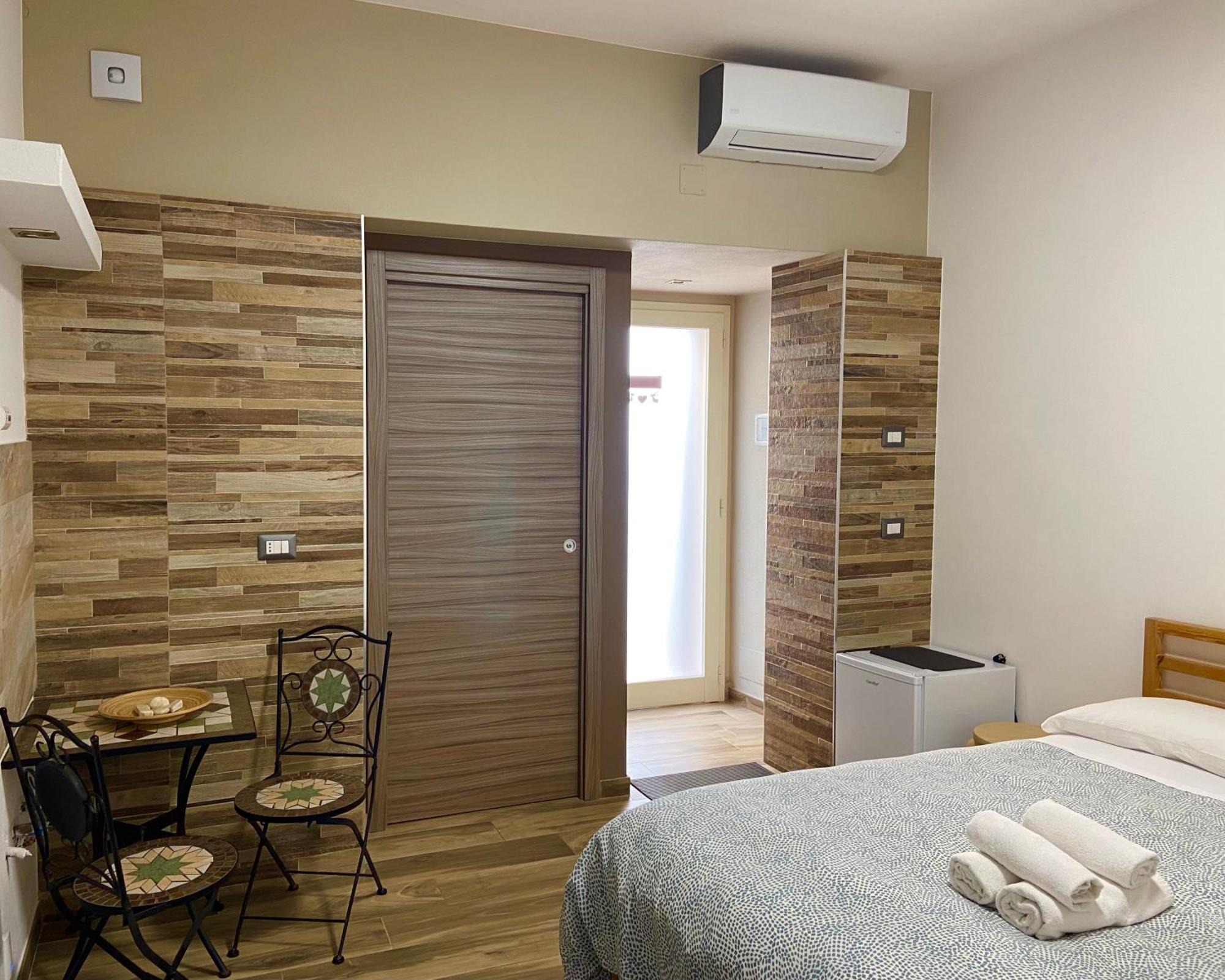 Annette Rooms Bari Exteriér fotografie